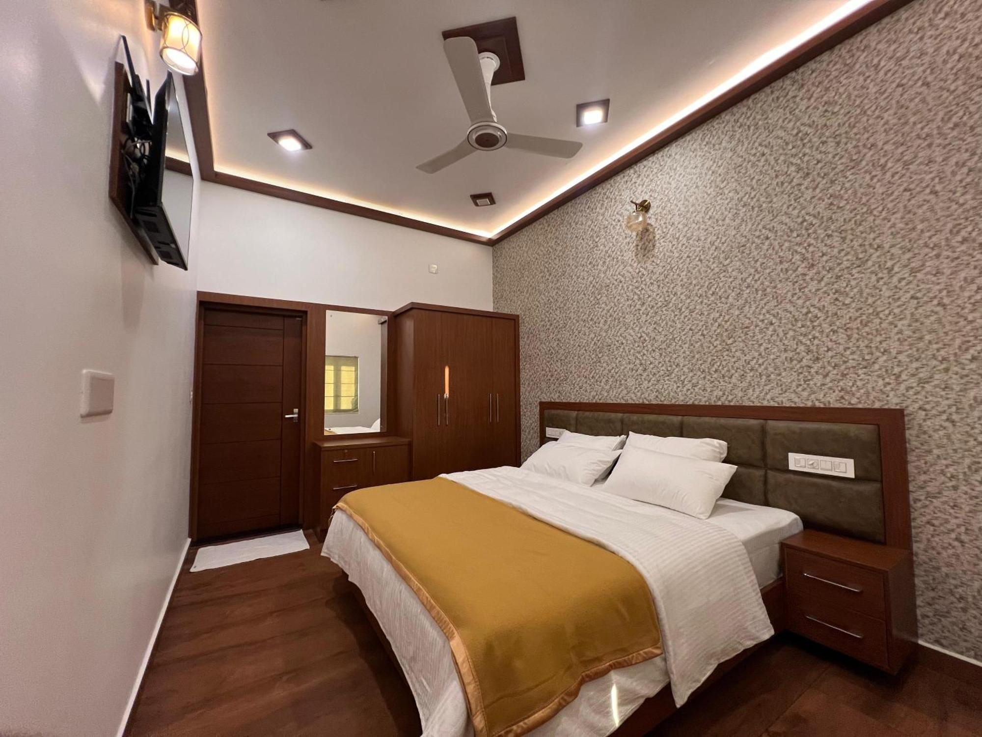 Cloudy Court Resort Idukki Eksteriør bilde